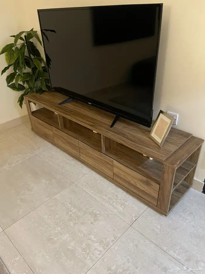 طاولات خدمة و تلفزيون 1