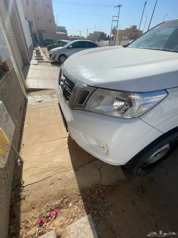 للبيع نافارا ديزل 2019 1