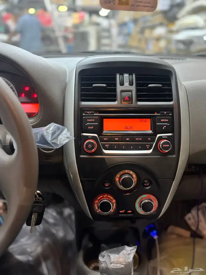 نيسان صني 35