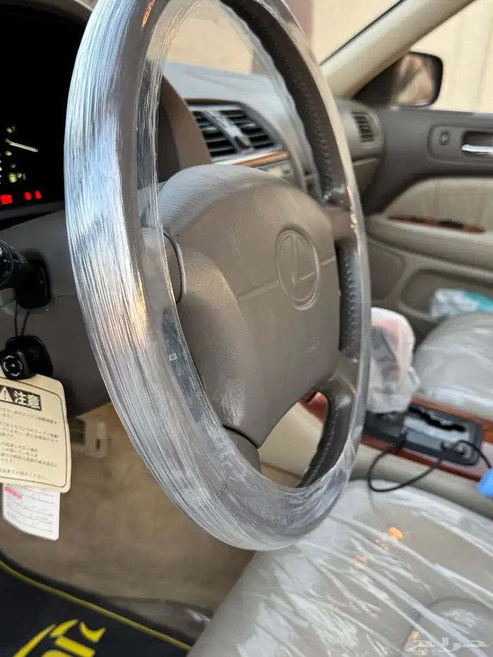 للبيع لكزس مديل 99 40