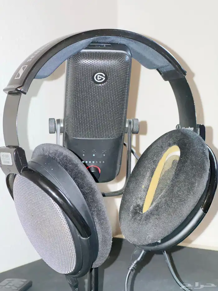 سماعه احترافية HD58x وكرت صوت ساوندبلاستر z ومايك احترافي 0