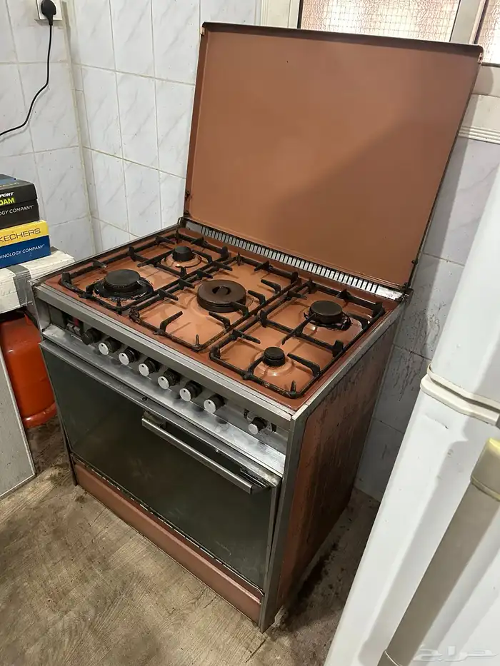 فرن بوتاجاز إيطالي 1