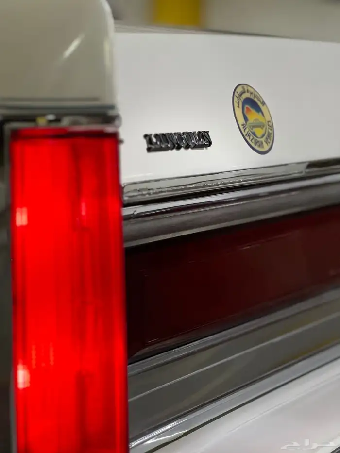 لينكون تاون كار 1983 مخزن كلاسيك سعودي وكالة ( تم البيع ) . 20