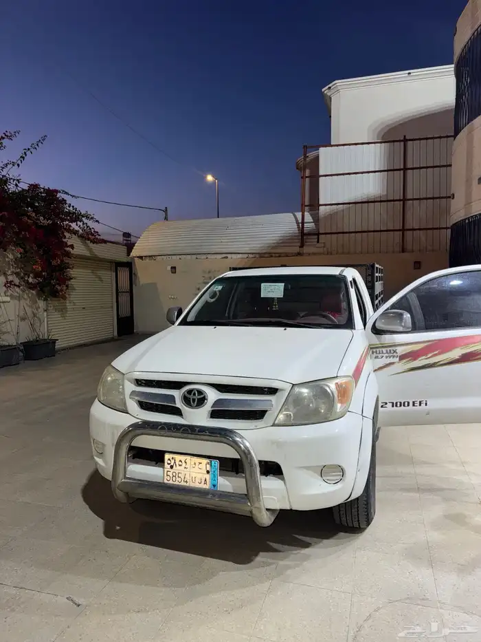 هيلوكس 2008دبل غماره 5