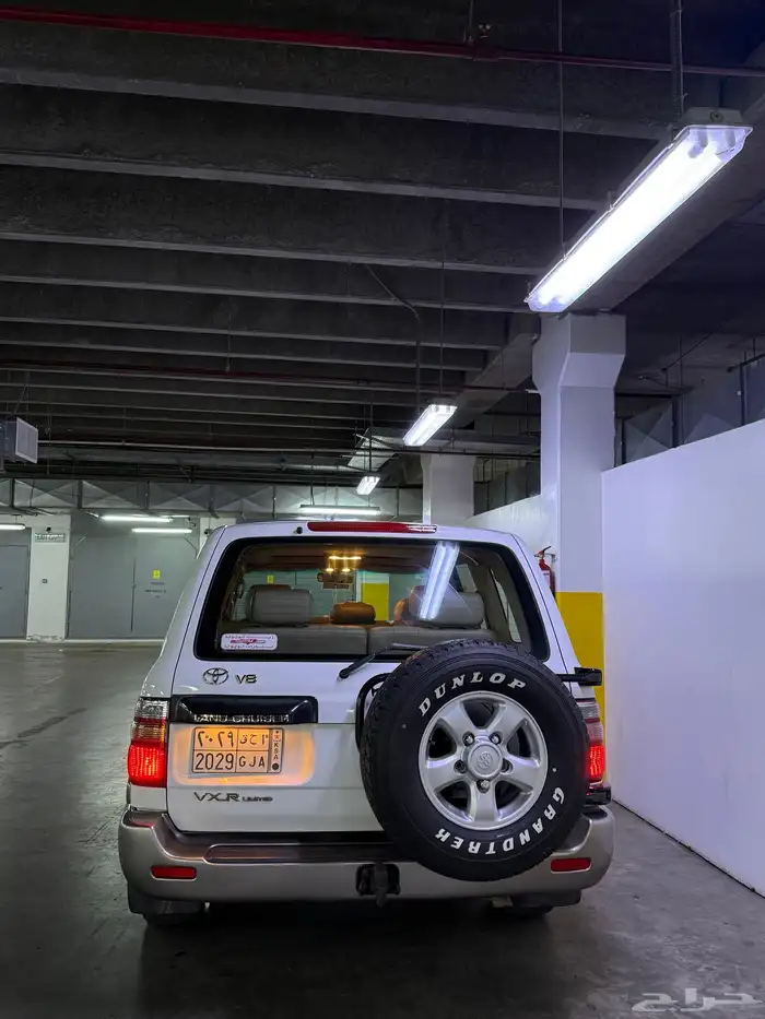 لاندكروزر VXR 99 ليمتد 6