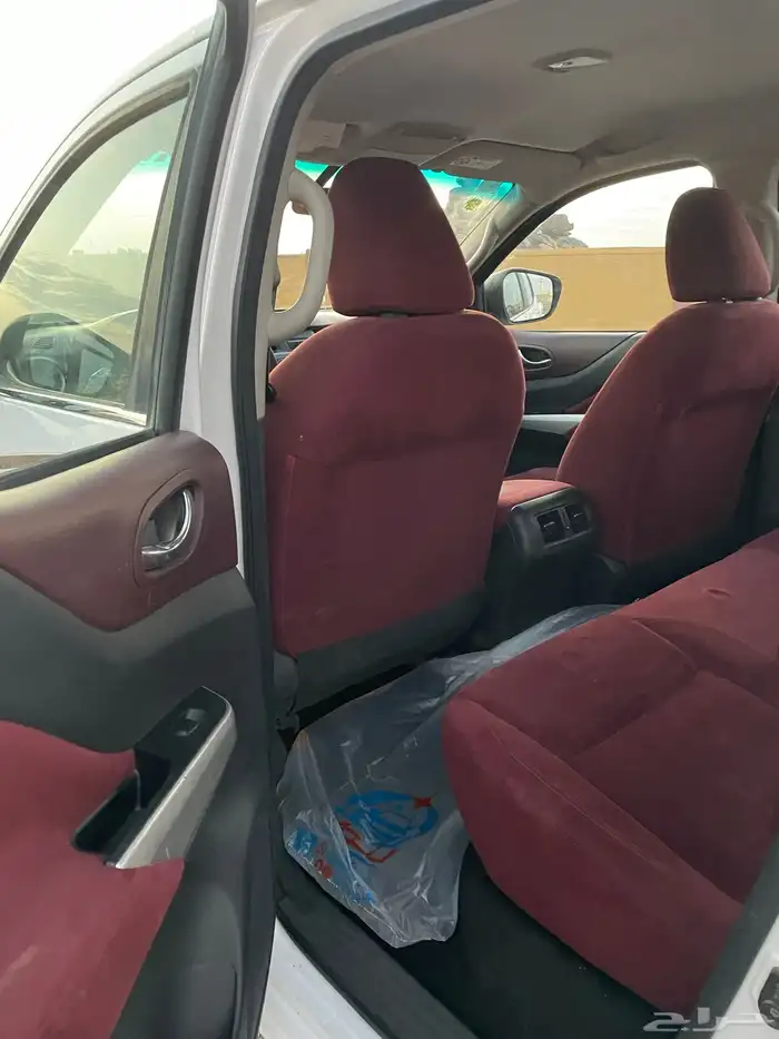 للبيع نافارا 2017 قير اتوماتيك سعودي 15