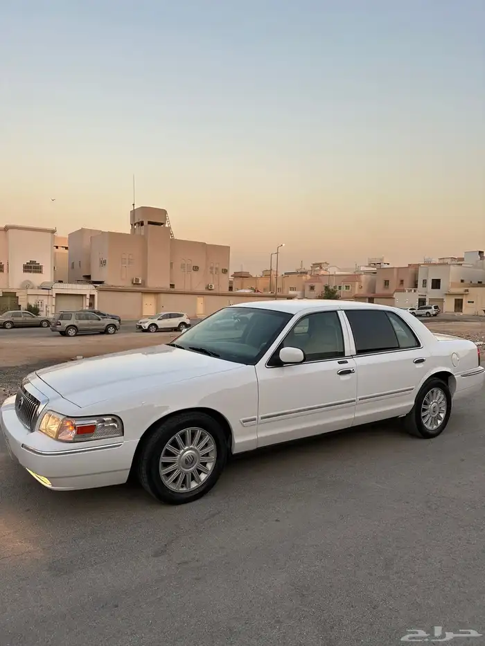 فورد جراند ماركيز 2010 قمة النظافة 1