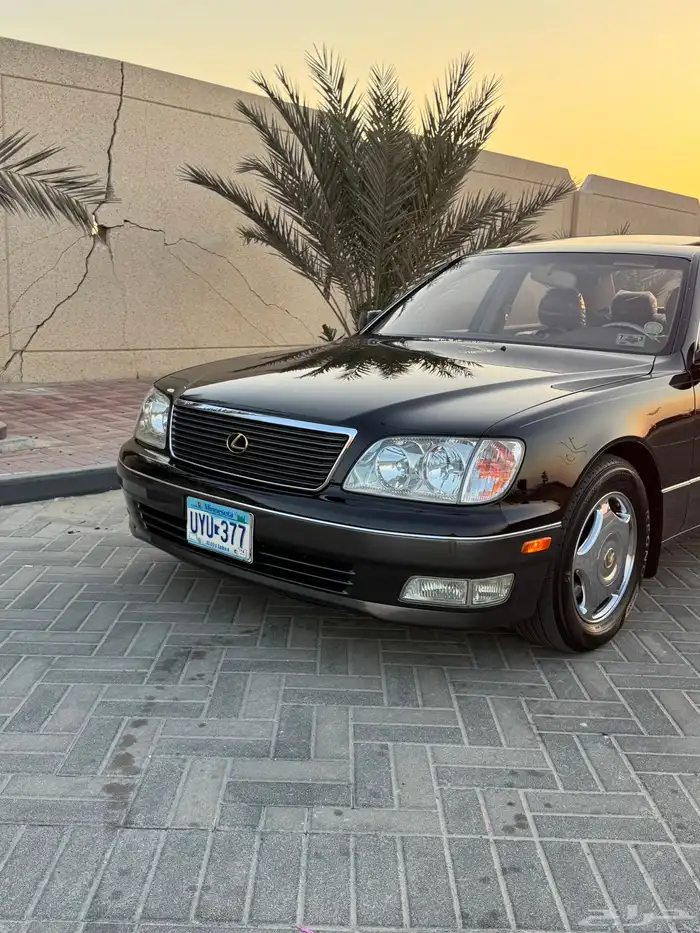 للبيع لكزس مديل 99 21