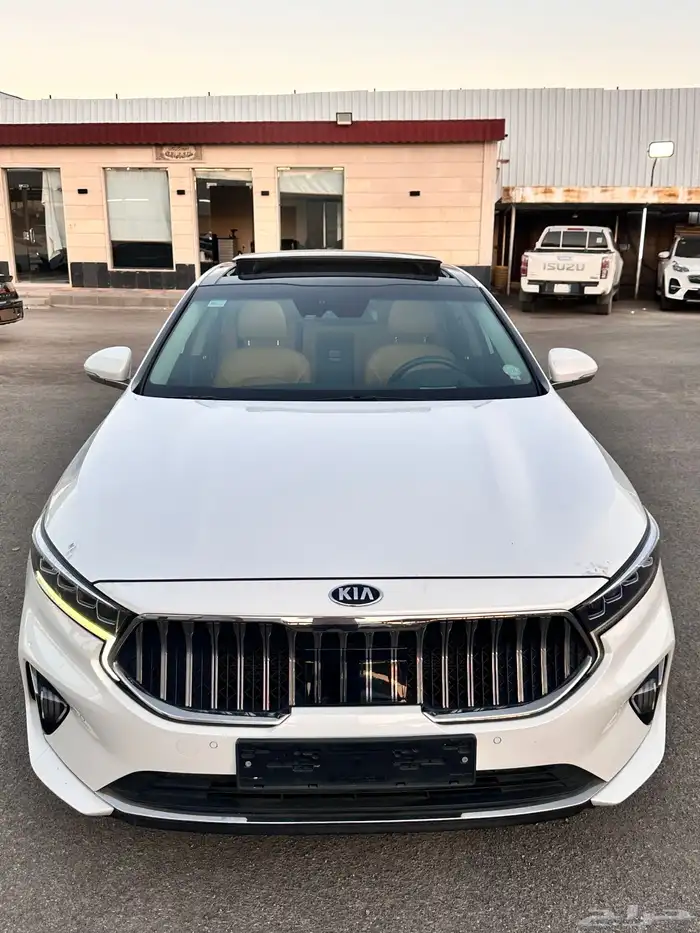 كيا كادينزا 2021 بنزين فل كامل بطاقه جمركيه وارد كوريا 2