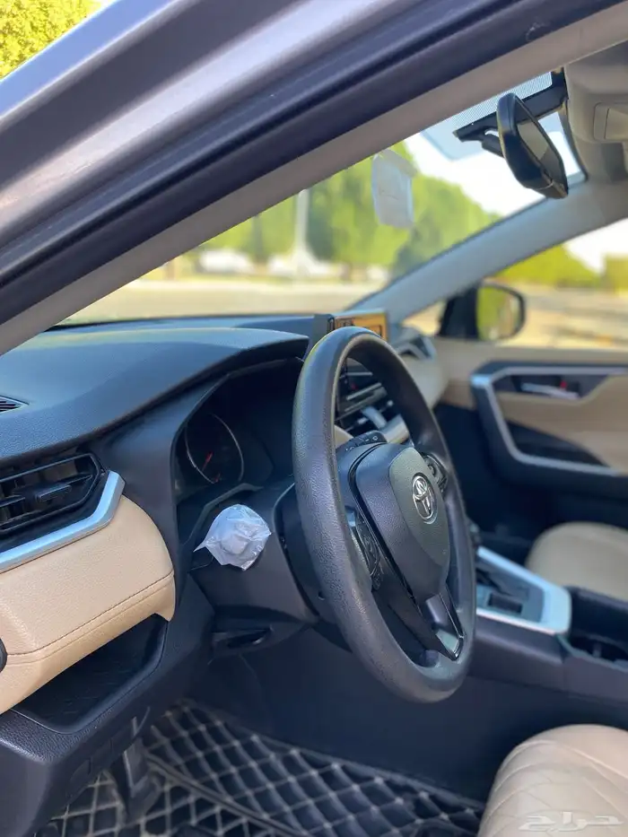 تم البيع الله يبارك للبايع والمشتري 52