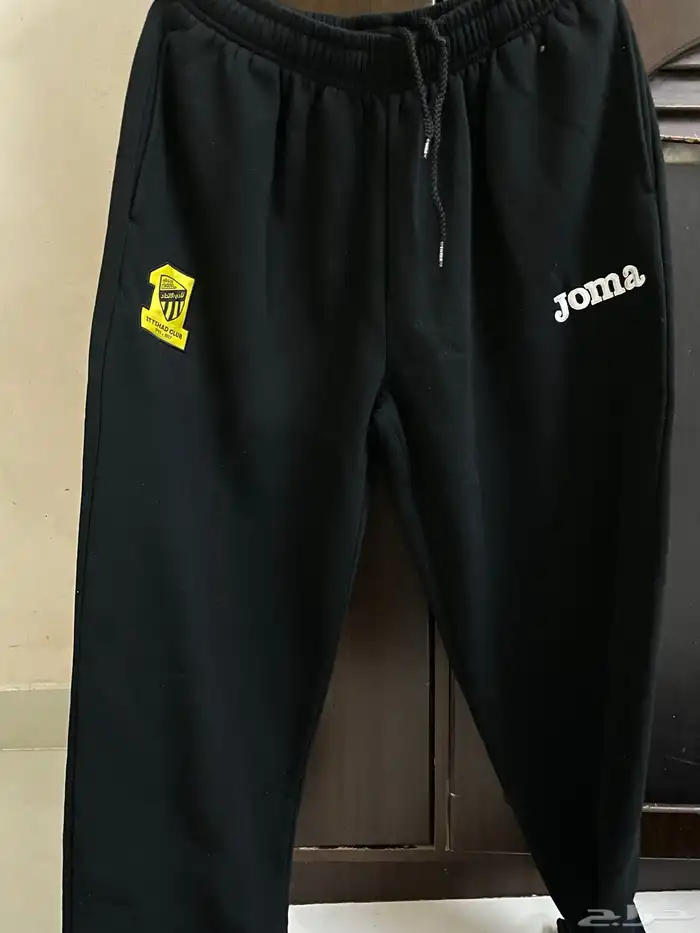 تيشرتات نادي الاتحاد السعودي و بناطيل   اكس لارج 4