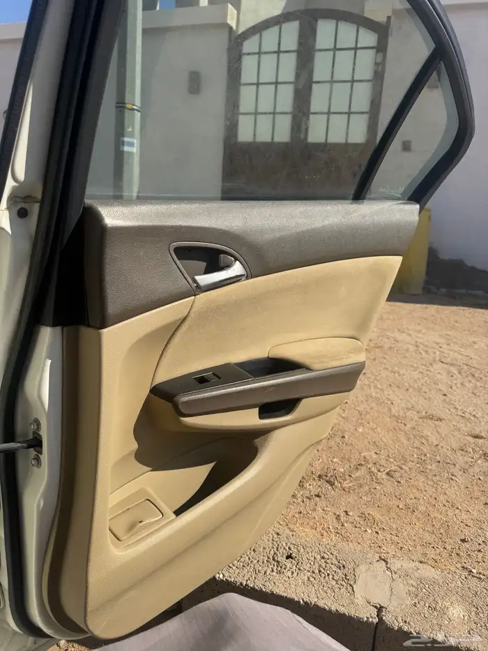 هوندا اكورد للبيع 5