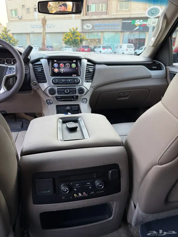 للبيع يوكن فل كامل 2015 بدون دبل SLT 31