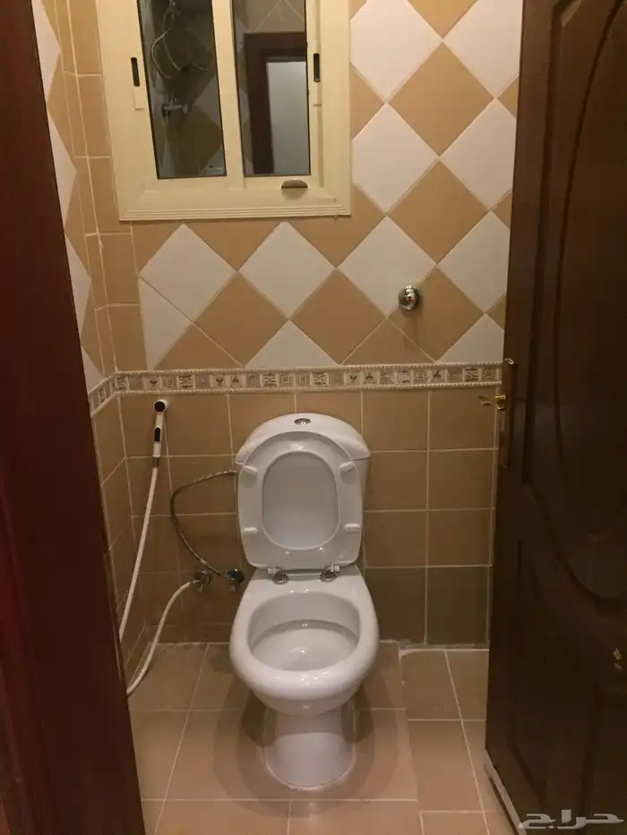 شقة مفروشة الروضة غرفة وصالة شهري 5