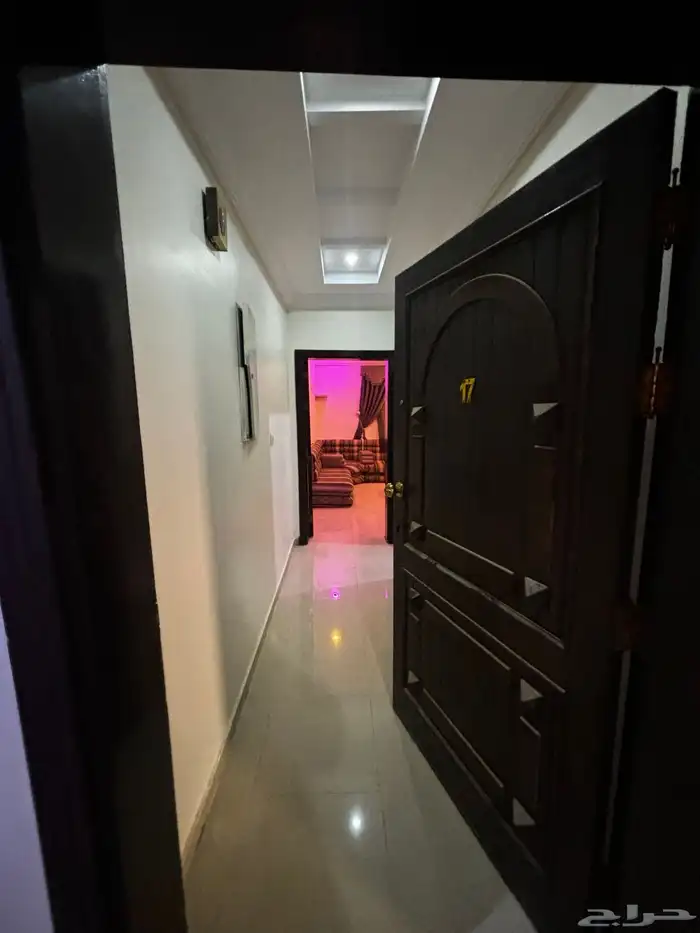 شقة روف 5 غرف موثثة مع سطح مستقل 4