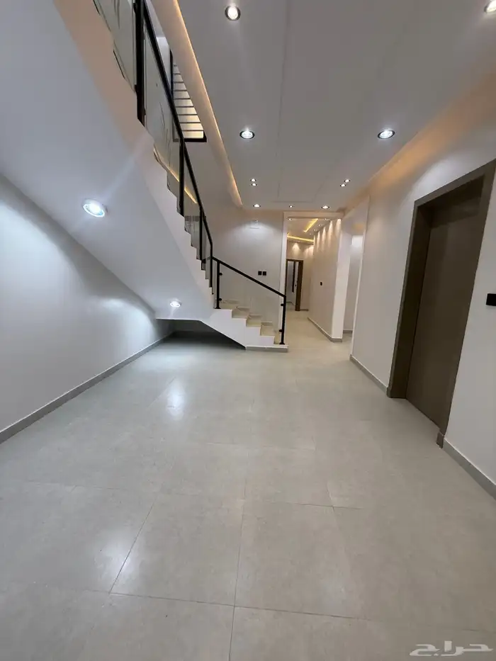 للبيع روف مع ملحق بمشب حي الجوهره شرق خميس مشيط 650الف 7