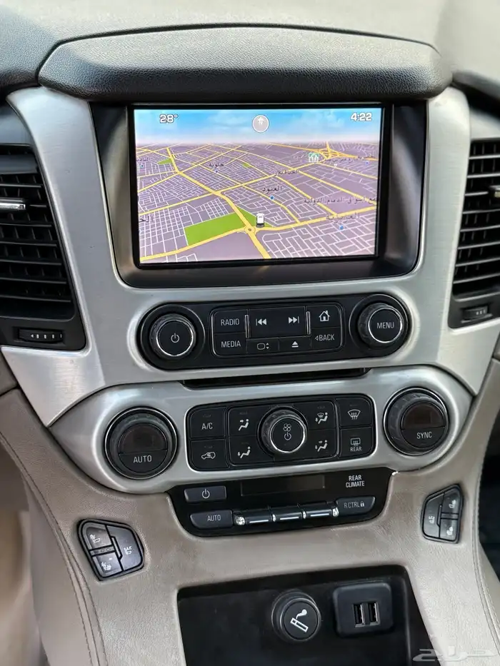 للبيع يوكن فل كامل 2015 بدون دبل SLT 35