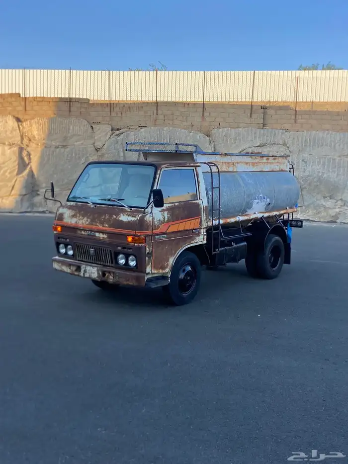 وايت دهاتسن 4 طن 1