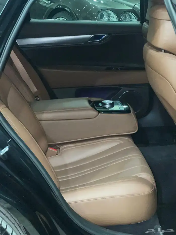 جينسس G80 فئه برستيج 24