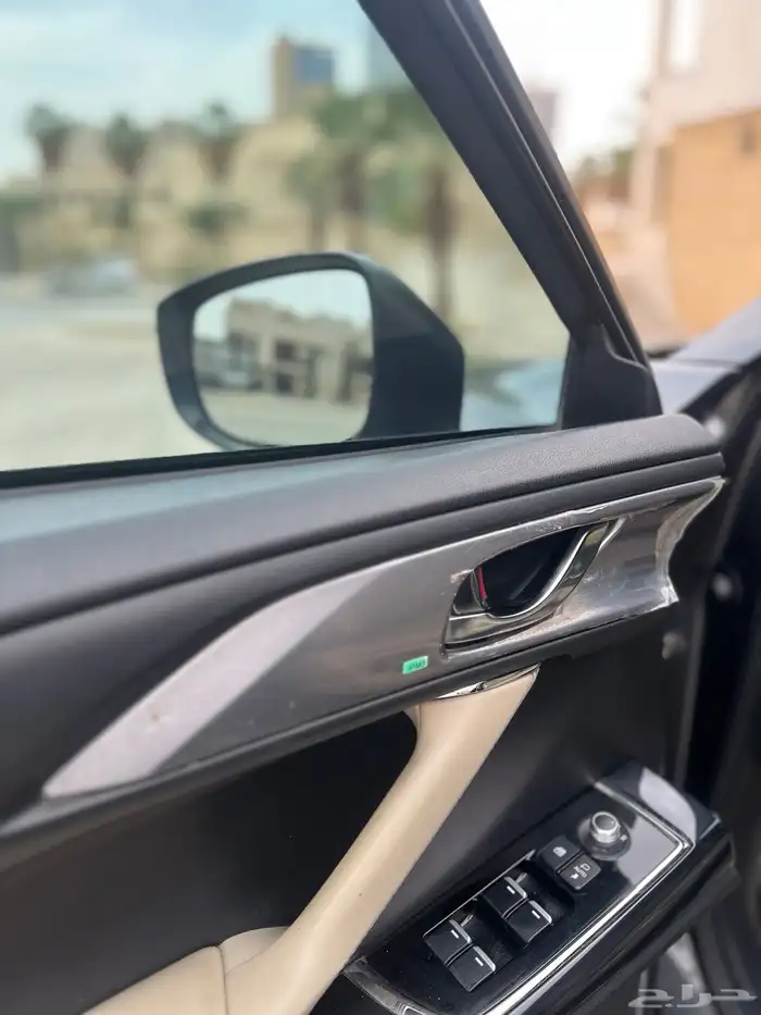 للبيع مازدا Cx9 موديل 2021 9
