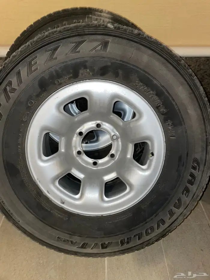 للبيع 5 جنوط فتك وكاله شرط و 5 كفرات تاريخ 25شرط على السوم 1