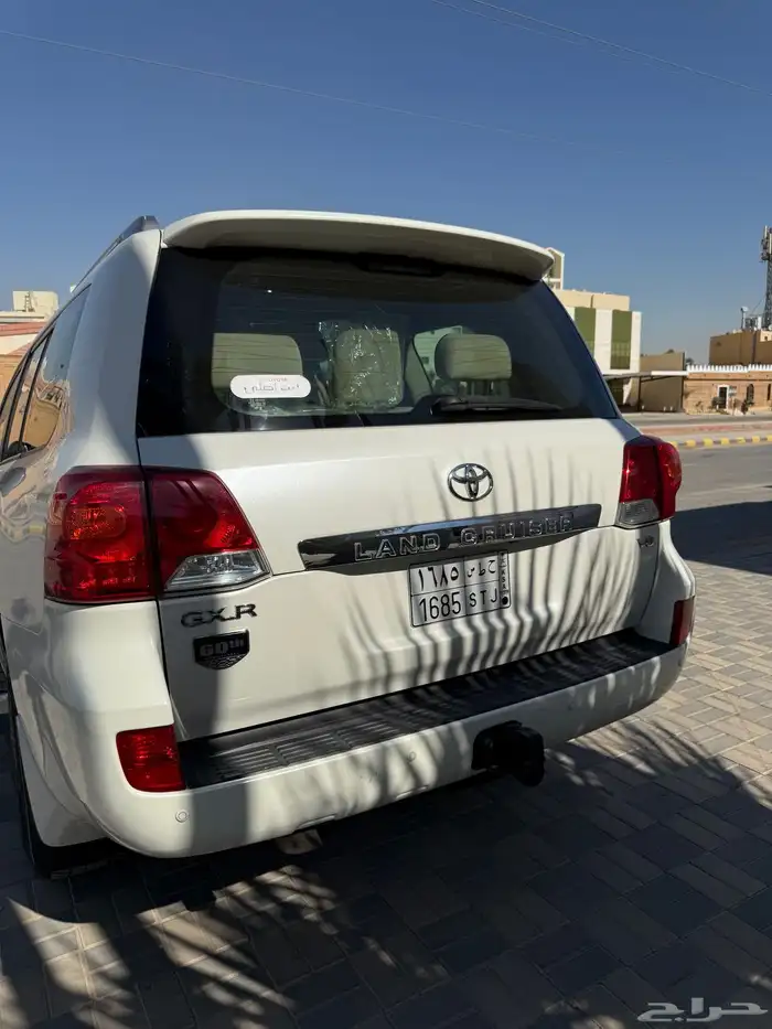 لاندكروزر GXR3 V8 ستيني ( نظيف ) 7