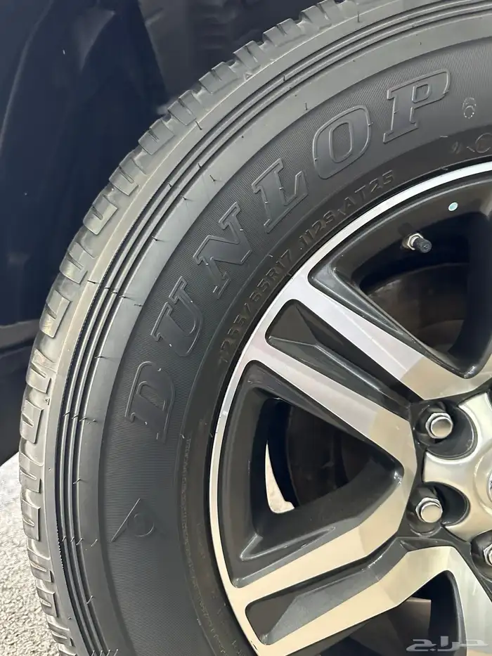 فورتشنر VX بنزين V6 العداد ( 7954 كيلو فقط ) موديل 2021 40