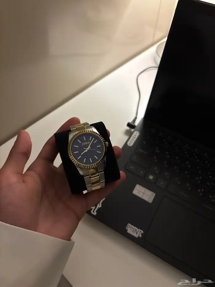 للبيع ساعة زايروس عطني 1
