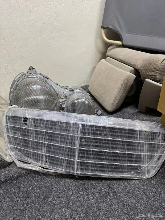 قطع مرسيدس 2002 و 2001 ابو عيون 1