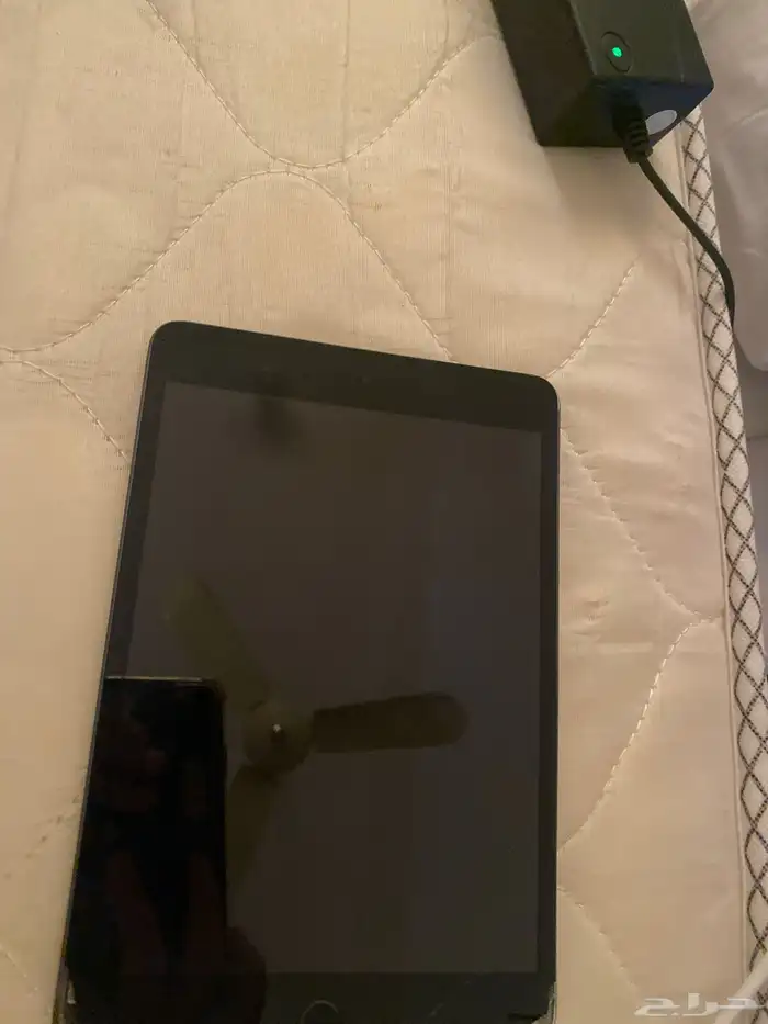 ايباد مني فايف ب 200  يحتاج بطارية فقط 0