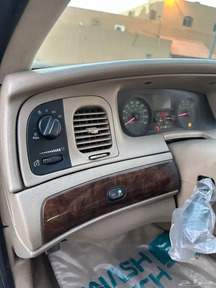 فورد جراند ماركيز 2010 قمة النظافة 21