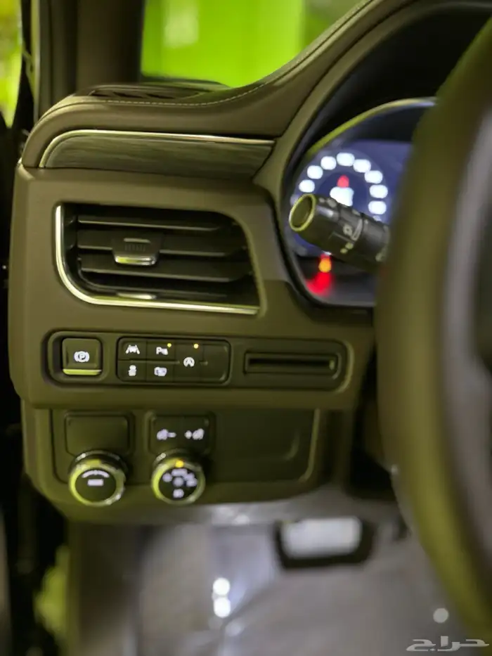 جيمس يوكن 12