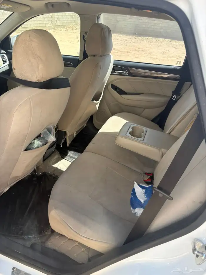 جيب MG RX5 فل كامل 4