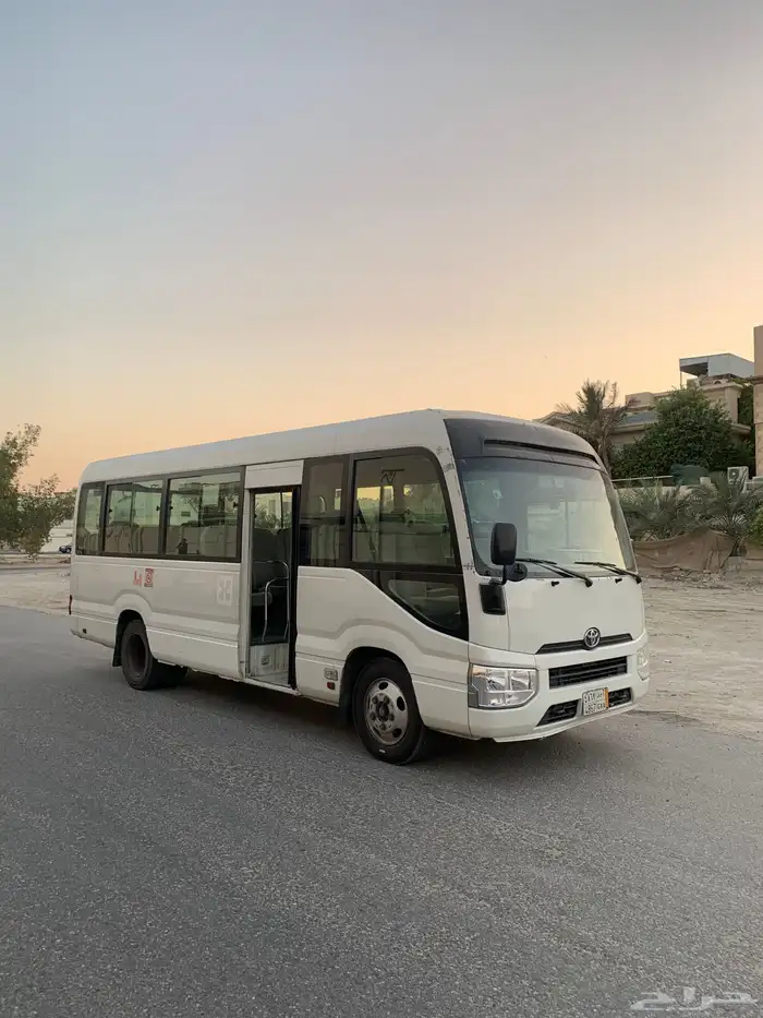 تويوتا باص كوستر ديزل 2