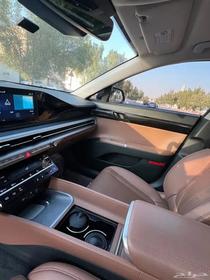 هونداي ازيرا2025 إكسكلوسيف (Exclusive 14