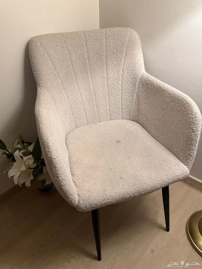 كنب ابيض كنب بوكلية كنب هبه 2