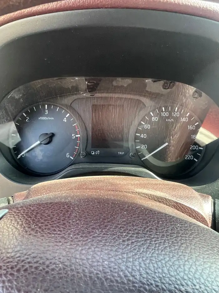 للبيع نافارا ديزل 2019 5