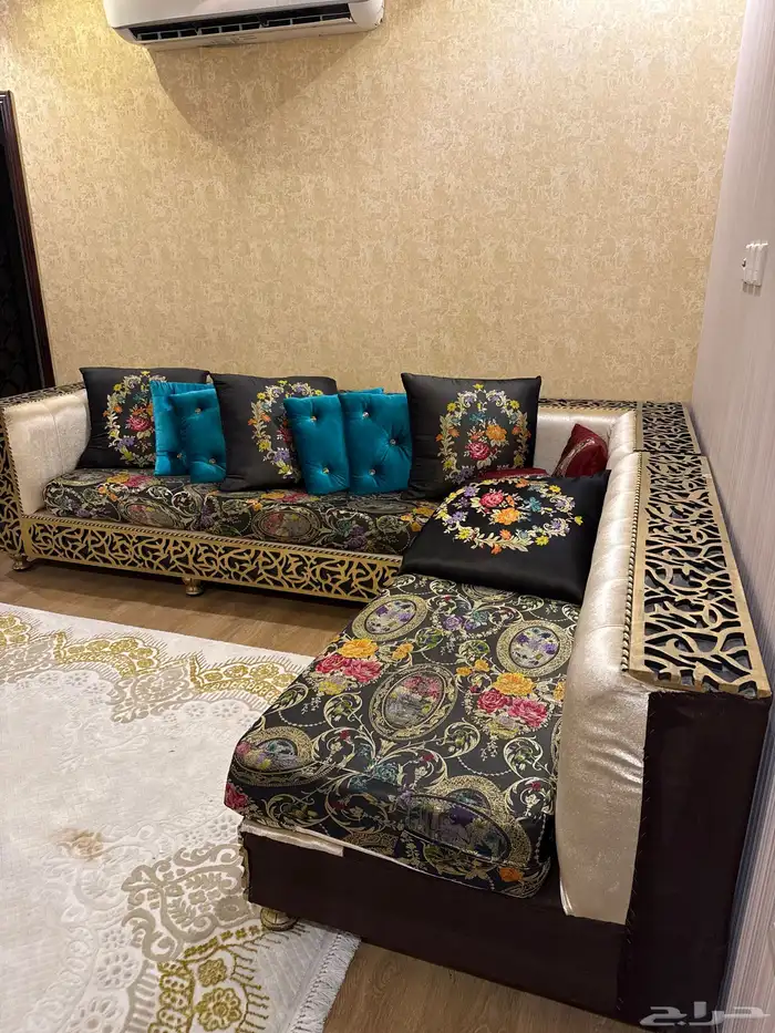 كنب مجلس للبيع 2