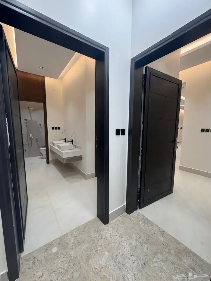 للبيع شقق دور ثانى مع ملحق وسطح حى الحسام مكتمل الخدمات 5