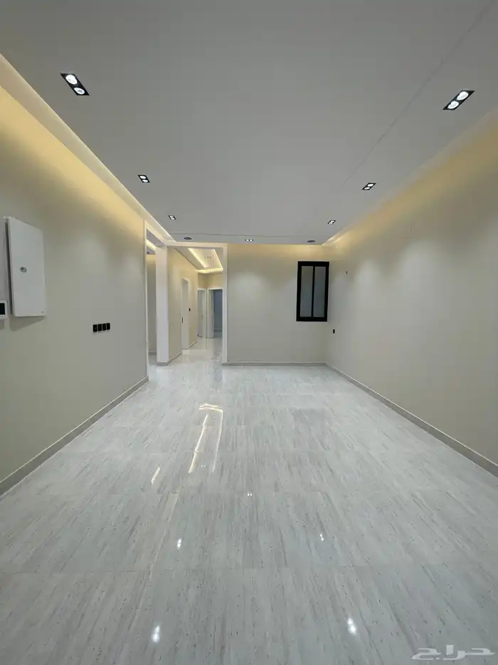 للبيع فيلا روف مع ملحق بدرج خارجى من 770 الف مقابل نادى ضمك 11