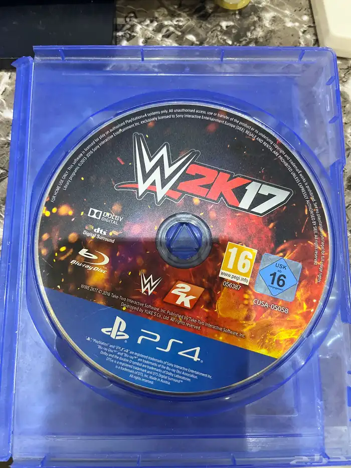 شريط مصارعه نضيف قابل او جاهز للعب اصلي شاريه على وقته 1