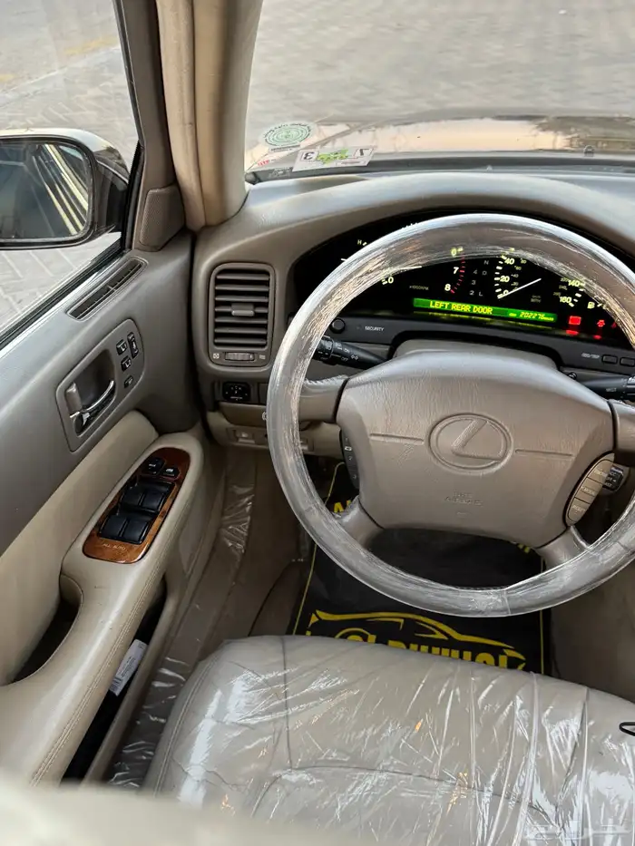 للبيع لكزس مديل 99 47