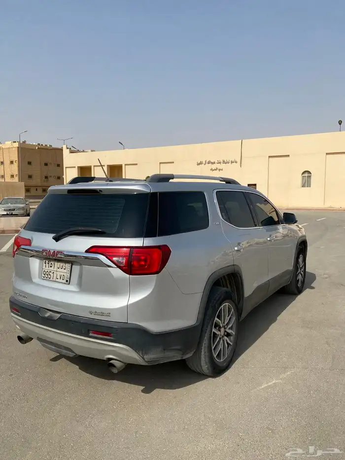 للبيع GMC اكاديا 2017 مالك اول 15