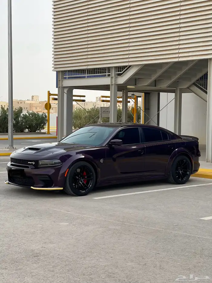 تشارجر هيلكات 2022 وارد بترومين ممشى قليل لون نادر hellcat 1