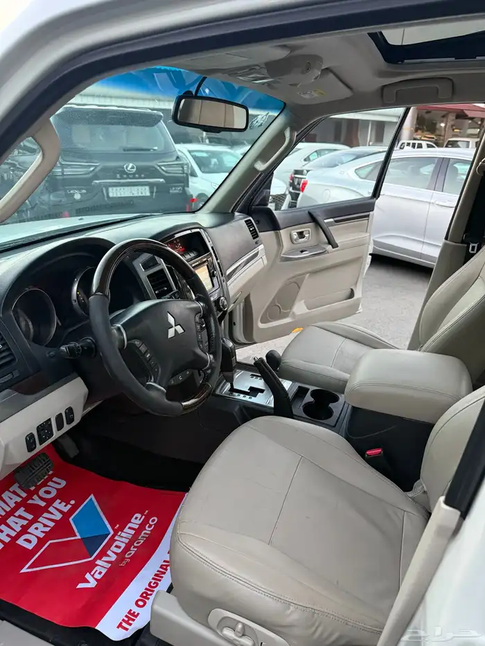 باجيرو 2016 فل كامل محرك 3.8 13