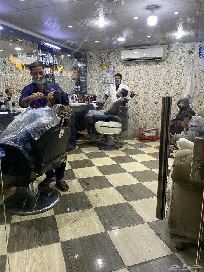 صالون حلاقه للبيع 0
