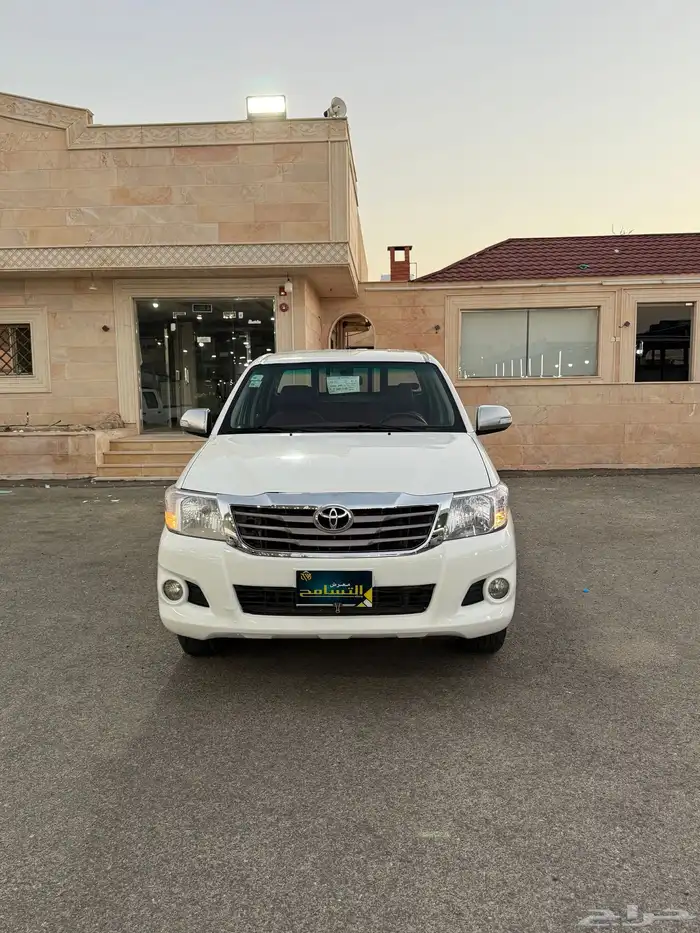 للبيع تويوتا هايلوكس 2012 فل كامل اتوماتيك 2