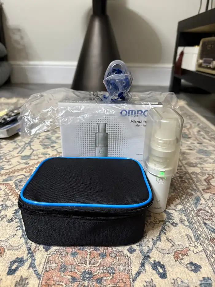 سرير طبي جديدوجهاز اكسجين بخارماركة امرون استعمال بسيط 7