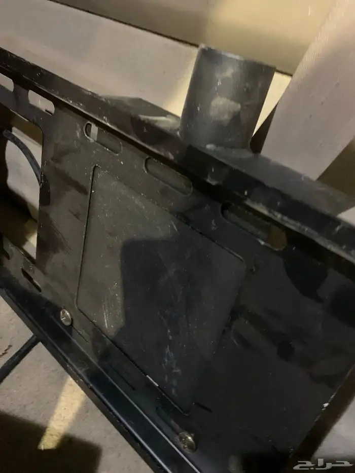 للبيع شاشه 32 بوصه 2