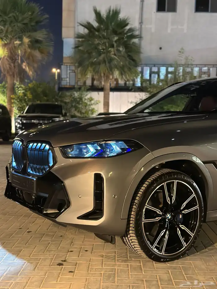 بي ام دبليو X6 2024 مستخدم 13